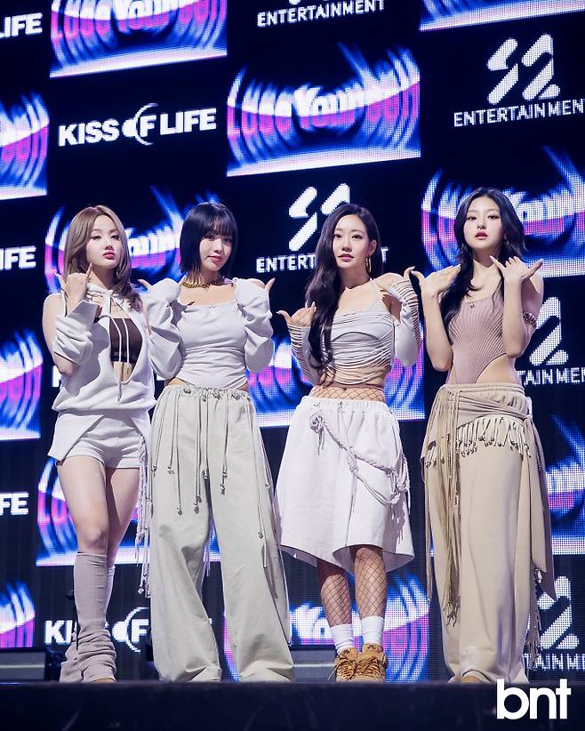 키스오브라이프(KISS OF LIFE) 벨-나띠-쥴리-하늘