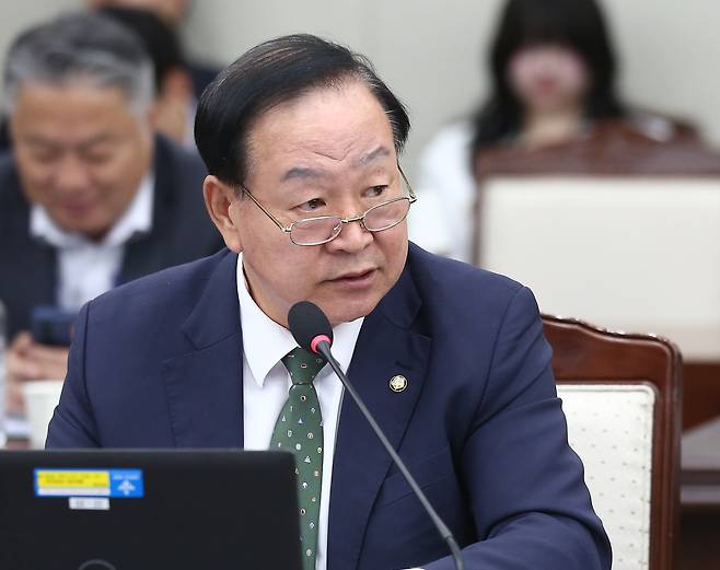 한기호 국민의힘 의원이 지난 10일 서울 용산구 합동참모본부에서 열린 국회 국방위원회의 합동참모본부 등에 대한 국정감사에서 질의를 하고 있다. /뉴시스