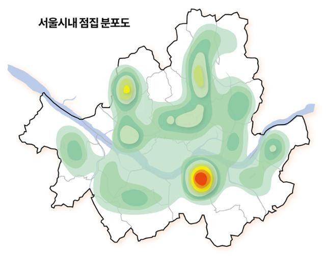 네이버에 점술업(신점·사주·타로)으로 등록된 1만5,853개 주소 데이터를 추출해, 지리정보 분석업체 ‘비즈 GIS’가 제공하는 ‘X-ray Map’ 분석 프로그램을 이용해 점집 주소를 지도상에 점을 찍어 분석한 모습. 서울 논현, 은평, 미아, 홍대, 동묘-신당 일대에 점집이 많이 몰린 것을 확인할 수 있다. 그래픽 = 이지원 기자