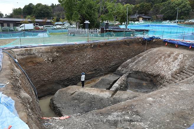발굴조사가 진행 중인 김해 봉황동 유적의 현장 전경 일부. 국립가야문화유산연구소 제공