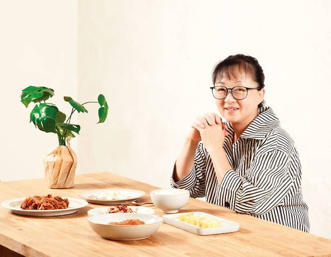 넷플릭스 ‘흑백요리사’ 급식대가 이미영 셰프