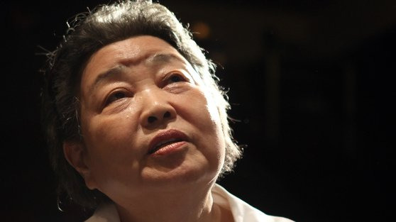 탤런트 강부자. 중앙포토