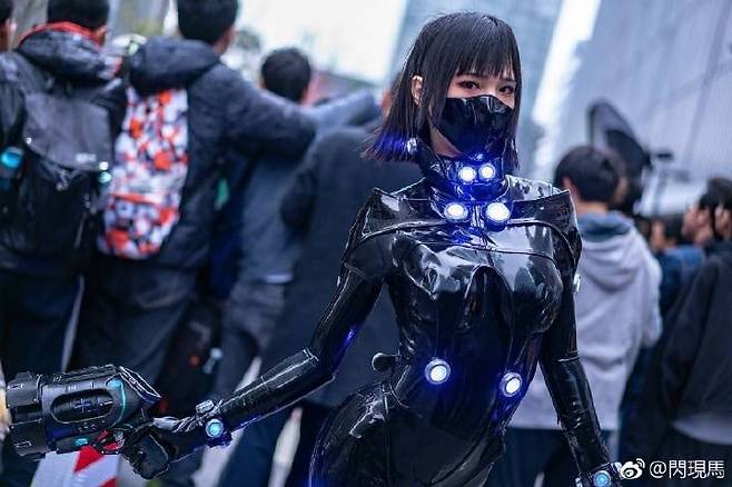 고퀄 간츠 코스프레