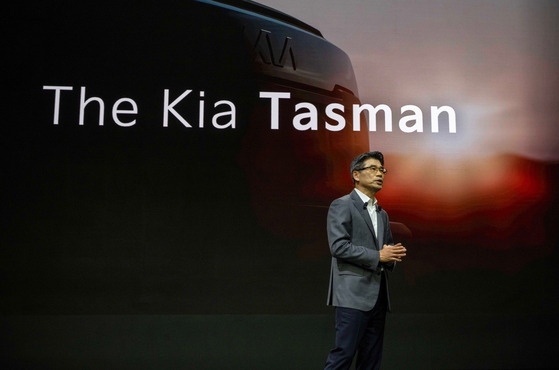 Kia CEO Song Ho-sung introduces Tasman pickup truck at the Jeddah International Motor Show in Saudi Arabia on Tuesday. [KIA]