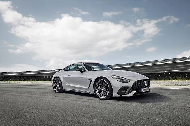 AMG GT 63 Pro 4MATIC 플러스