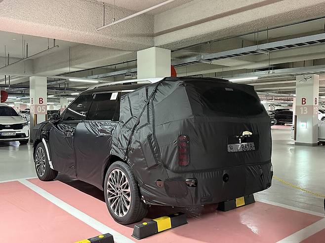 사진 : 현대차 팰리세이드 풀체인지 테스트카 (출처=오토스파이넷)