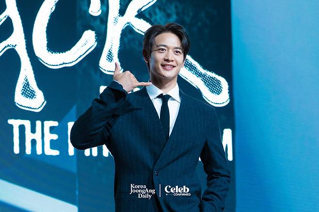 Minho poses for the cameras during a press conference held on Monday at the Fairmont Ambassador Seoul in Yeouido, western Seoul. [DANIELA GONZALEZ PEREZ]