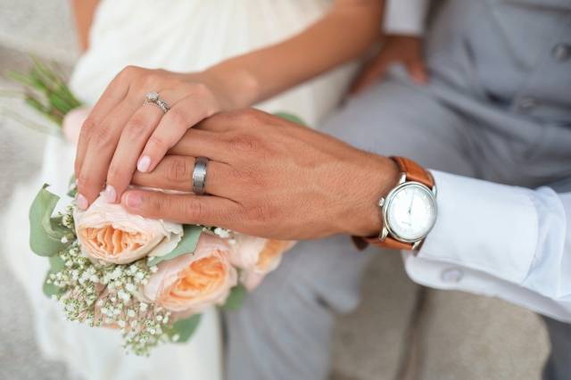 연애, 결혼 등을 포기하며 사는 것이 N포세대의 현실이지만 건강한 연애와 결혼을 지향하는 크리스천 청년들에게 교회는 여전히 필요한 훈련을 제공한다. Pexels
