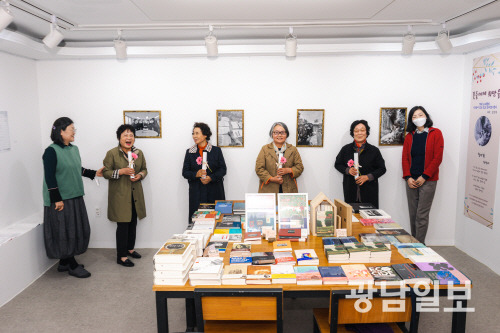 실무형 문화기획 전문학교 ‘호랭이스쿨’에 참여 중인 신진 문화기획자들이 각자의 개성과 관심사를 녹여낸 문화 프로그램을 11월까지 선보인다. 사진은 지난 프로그램 현장 모습.