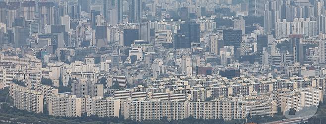 사진은 19일 오후 서울 강남구 압구정 현대아파트 단지의 모습. 2024.9.19/뉴스1 ⓒ News1 이재명 기자