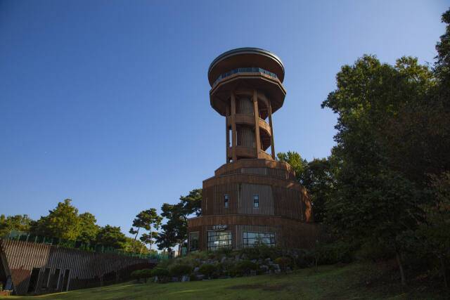 광교호수공원 프라이부르크전망대. 경기관광공사 제공