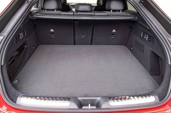 벤츠 2025년형 GLC 쿠페 트렁크 공간