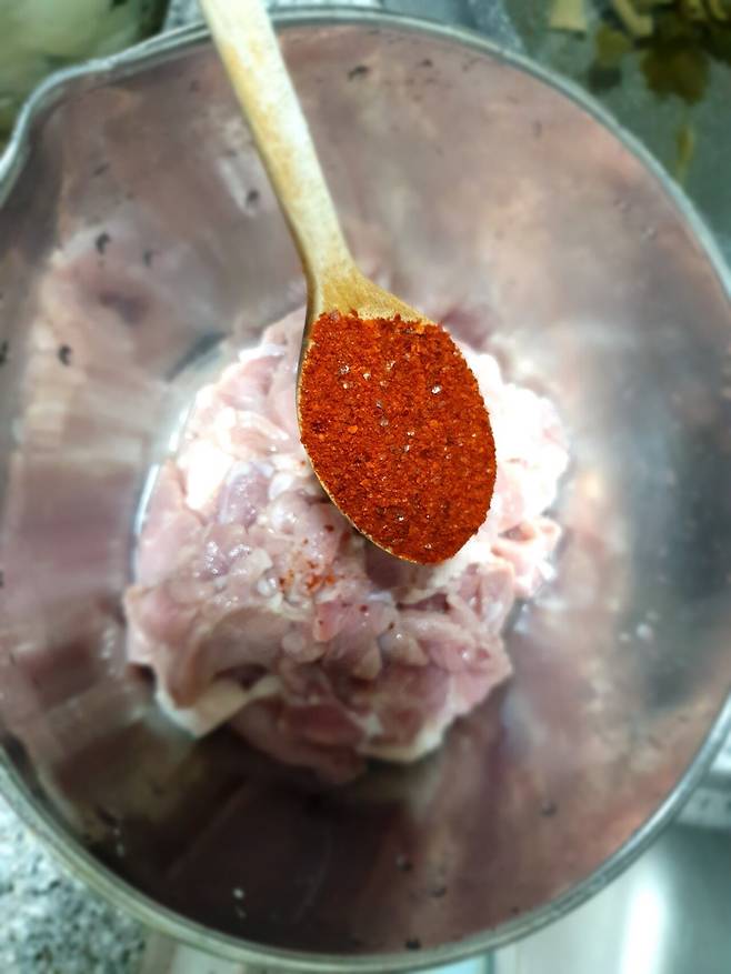 20241109_102457.jpg 만든다 제육. 된장국.