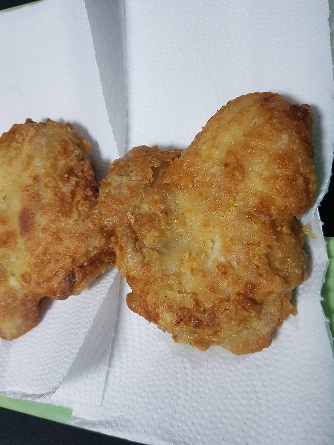 20241111_190605.jpg 그냥 튀김가루로 치킨 만들었는데