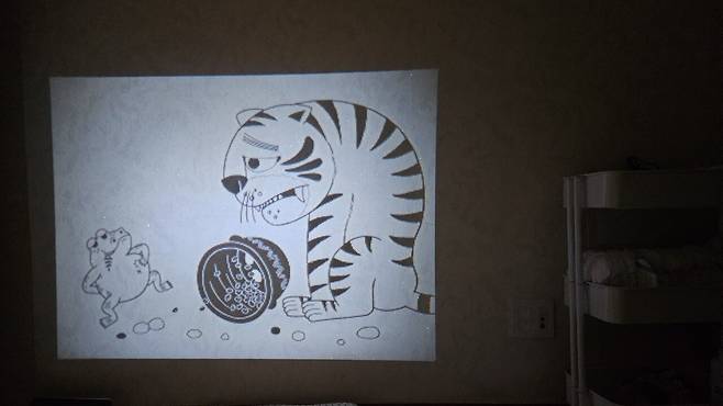 20241111_203114.jpg 요즘 애기들 장난감 쩌네  나때랑은 차원이 다르네