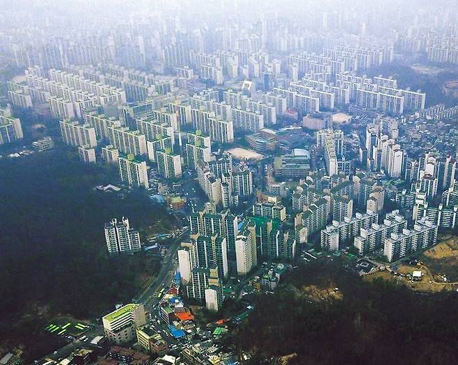 서울 한 아파트 단지 모습(사진은 기사와 직접적 관련 없음) [연합]