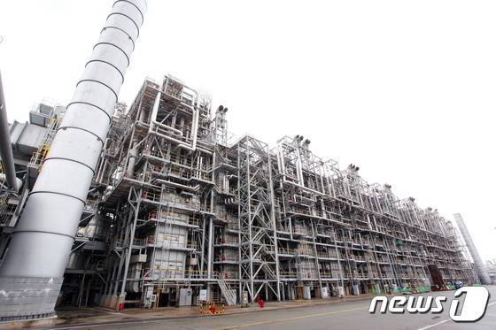 LG화학 여수 NCC 공장 전경ⓒ 뉴스1