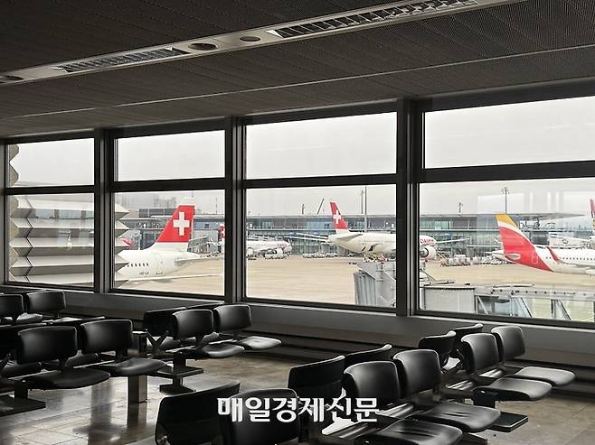 스위스항공은 동계 기간 동안에는 인천~취리히 직항 노선을 운행하지 않고 내년 3월 7일 다시 취항할 예정이다. / 사진=홍지연 여행+ 기자