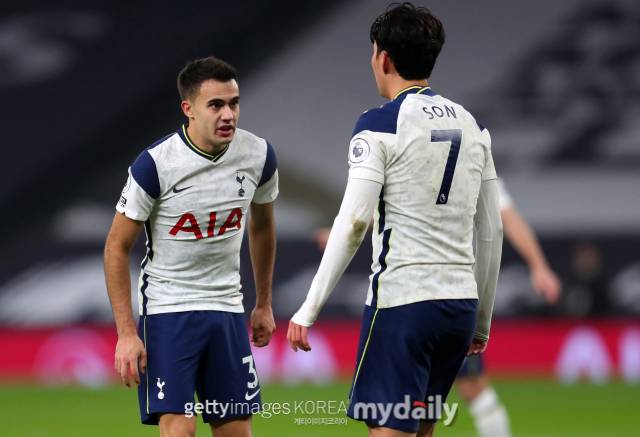 영국 팀토크는 12일 '레길론이 전 소속팀 복귀를 앞두고 토트넘과 계약을 해지할 계획이다. 토트넘은 레길론과 오는 1월 계약을 해지할 준비를 하고 있다. 레길론의 전 소속팀 세비야가 레길론 영입을 준비하고 있다'고 전했다./게티이미지코리아