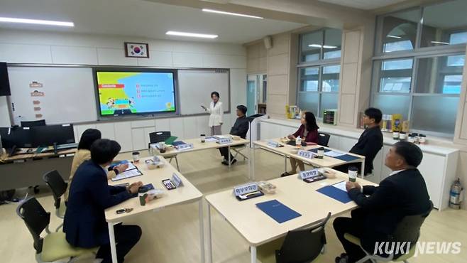 김일수 충남교육청 부교육감은 14일 공주 마곡초등학교를 방문해 충남 농촌유학 사업 활성화 방안에 대해 현장의 의견을 청취했다. 