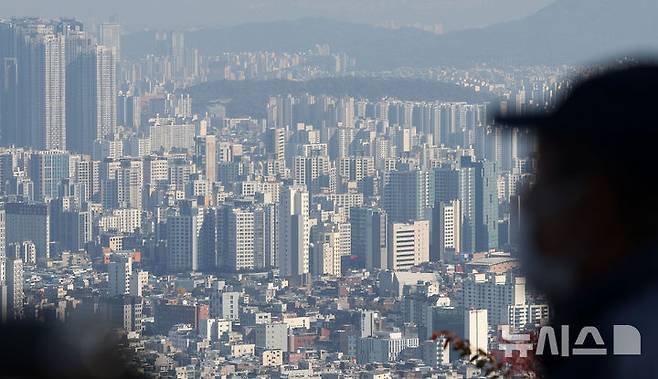 서울 남산에서 바라본 아파트 모습. 뉴시스 자료사진.