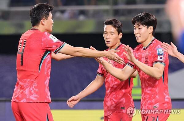 이을용의 아들 이태석(중앙). ⓒ연합뉴스