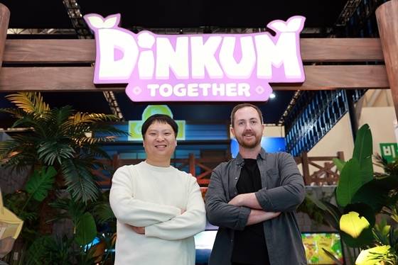 박문형 5민랩 대표(좌), 제임스 벤던 ‘딩컴’ PD