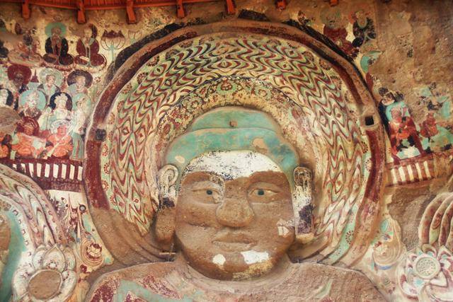 수렴동 납초사 절벽의 부조 대불. ⓒ최종명