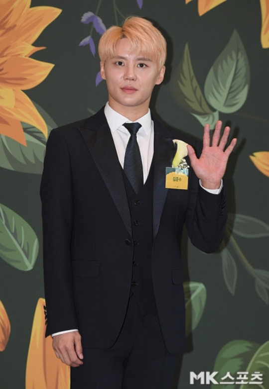 김준수는 팬들과의 소통 플랫폼에서 직접 심경을 전하며 사건의 전말을 고백했다.사진=천정환 기자