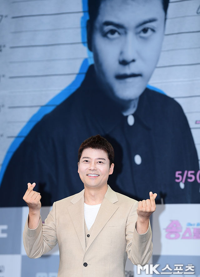 KBS2 ‘사장님 귀는 당나귀 귀’(이하 ‘사당귀’)의 MC 전현무가 아나운서 김보민, 박지현, 가애란, 엄지인의 숨겨진 인성을 폭로하며 스튜디오를 폭소로 물들였다. / 사진 = 김영구 기자