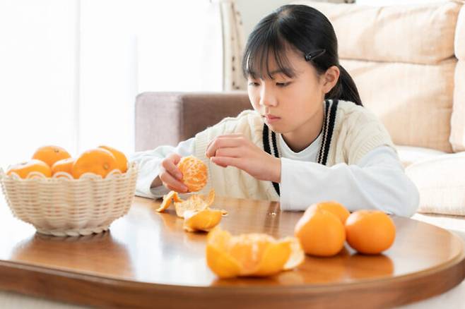 10월부터 1월까지 제철인 귤은 그 자체로도 새콤달콤하지만 더 맛있게 즐기는 방법이 있다. [사진=게티이미지뱅크]