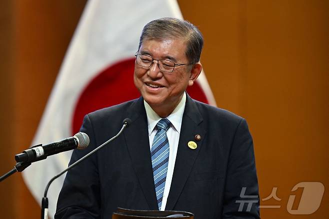 17일(현지시간) 페루 리마를 방문한 이시바 시게루 일본 총리가 현지 교민들과의 행사에 참석해 발언하고 있다. 2024.11.17/ ⓒ AFP=뉴스1 ⓒ News1 권진영 기자