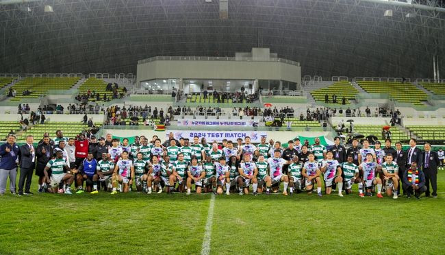 대한민국 15인제 럭비 남자 국가대표팀이 아프리카 국가와의 사상 첫 테스트 매치를 성공적으로 마쳤다. /대한럭비협회