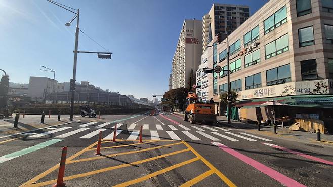 남부순환로95길 도로교통 개선 사업 완료 현장. 구로구 제공