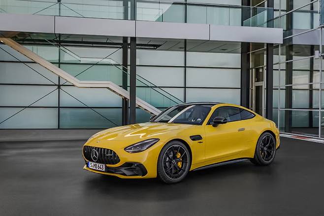 메르세데스 AMG 신형 AMG GT 43