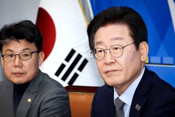 이재명 더불어민주당 대표가 20일 오후 국회에서 열린 한국무역협회 간담회에 참석해 있다. 전민규 기자. 2024.11.20.