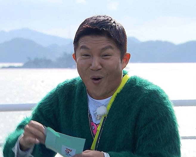 방송인 조세호가 24일 방송하는 KBS2 '1박 2일' 시즌 4에 복귀한다. '1박 2일' 제공