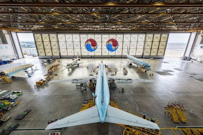 서울 강서구 대한항공 본사에 위치한 격납고. 최신 장비와 시설을 유지해 간단한 정비 작업부터 복잡한 종합 정비 서비스까지 폭넓게 제공하고 있다./사진=대한항공
