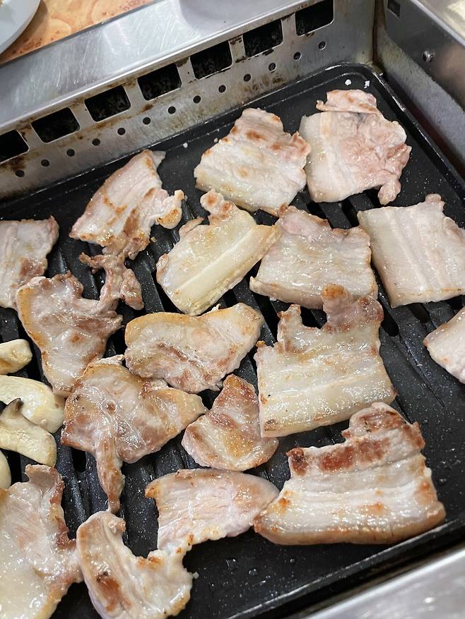 IMG_2674.jpeg 지리산 흑돼지