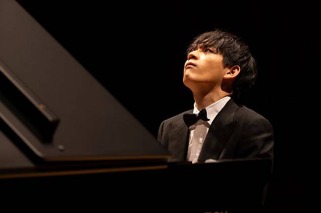 [서울=뉴시스] 일본 피아니스트 마사야 카메이(사진=ⓒRyuya Amao, 마포문화재단 제공) 2024.11.25. photo@newsis.com *재판매 및 DB 금지