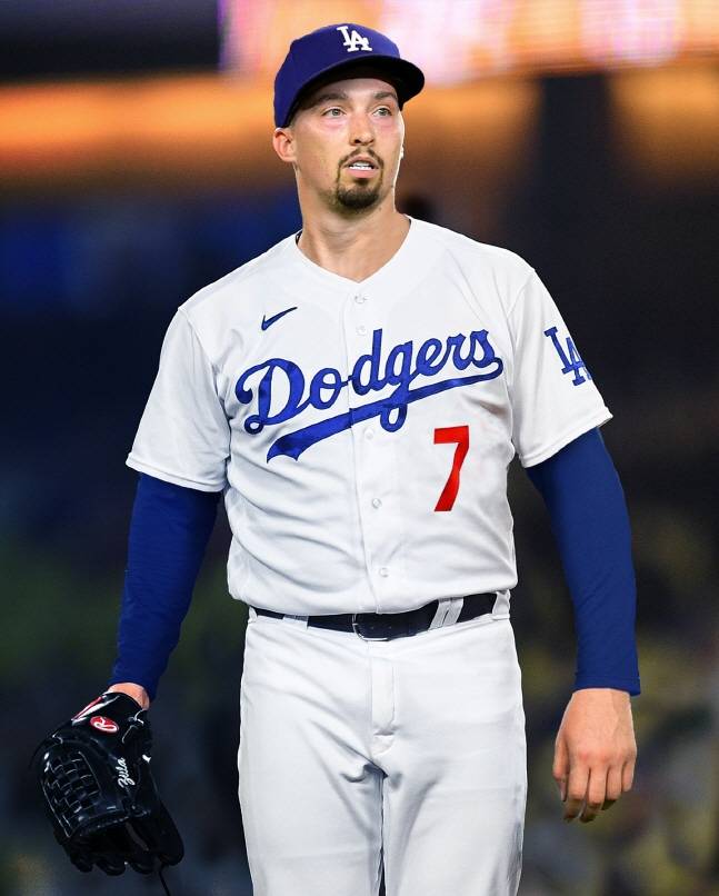 블레이크 스넬이 27일 자신의 인스타그램에 다저스 유니폼을 입은 합성 사진을 올리며 이적을 인정했다. /사진=블레이크 스넬 인스타그램 갈무리