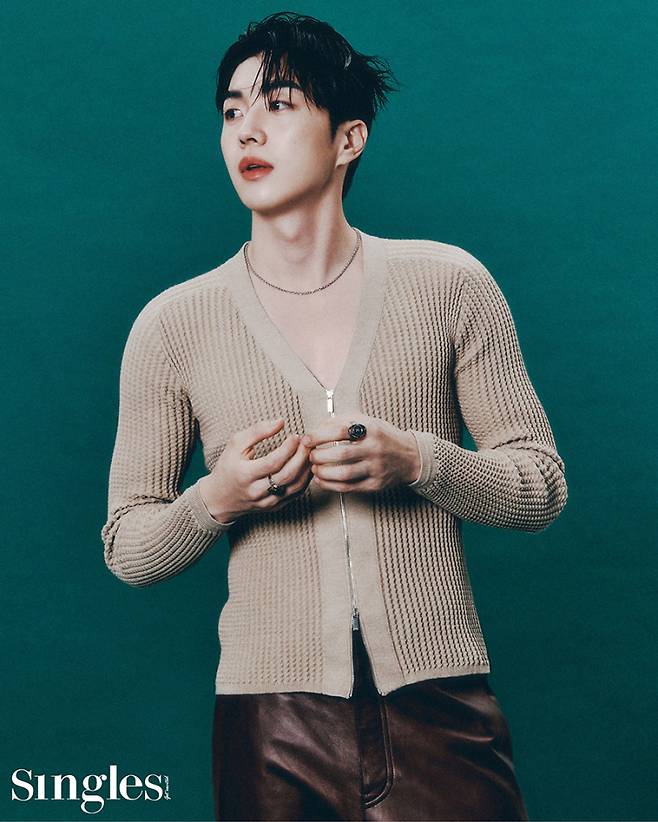 사지제공=싱글즈&nbsp;