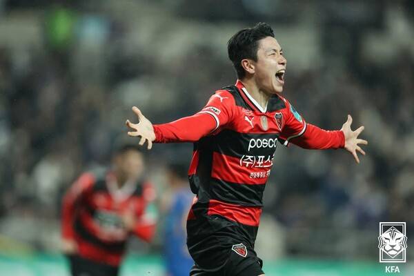 득점 후 환호하는 김인성. 사진┃KFA