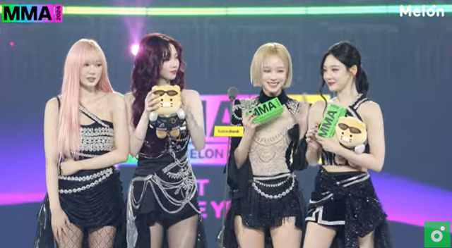 에스파가 'MMA 2024'에서 3개의 대상을 차지했다. 생중계 영상 캡처