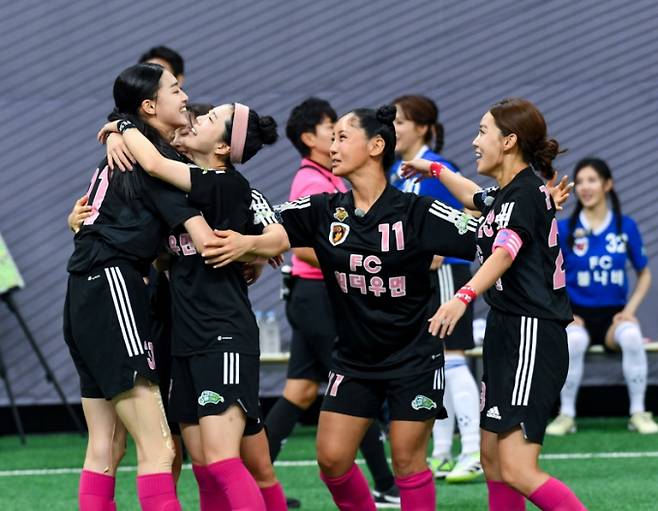 SBS ‘골때리는 그녀들’ (골때녀)&nbsp;