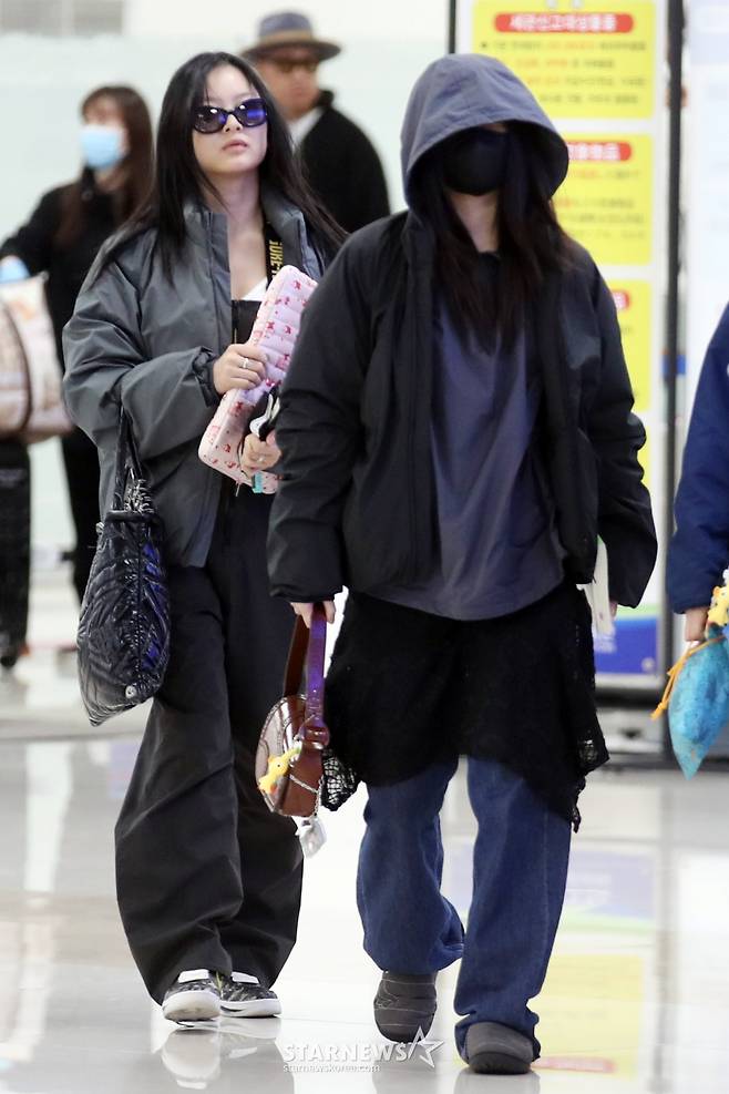 뉴진스 해린 '꽁꽁 숨었다!'[★포토]