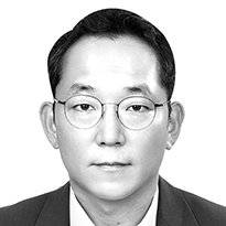 권호 정치부 기자