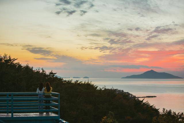 경남 통영달아공원. 경남도 제공