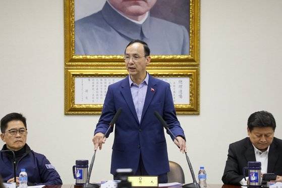 4일 주리룬 대만 국민당 대표가 당 간부회의에서 민진당을 비판하고 있다. 주리룬 페이스북 캡처