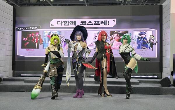 - 코스프레 모델로 캐릭터의 매력을 어필했다